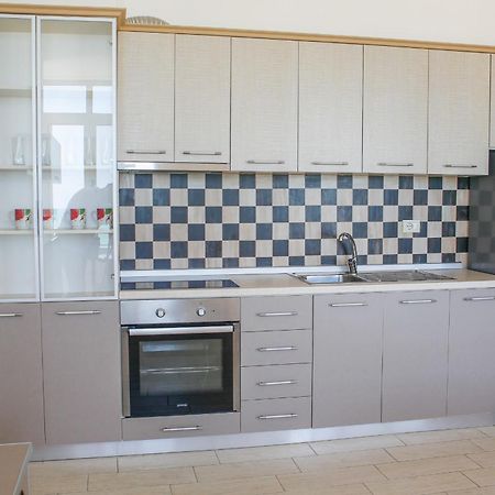 Apartments Qerret Голем Экстерьер фото