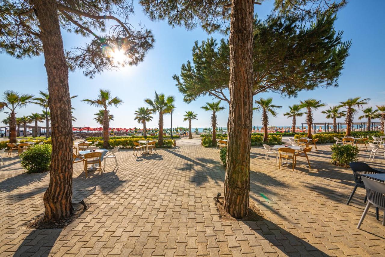 Apartments Qerret Голем Экстерьер фото