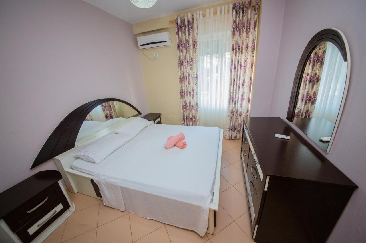 Apartments Qerret Голем Экстерьер фото