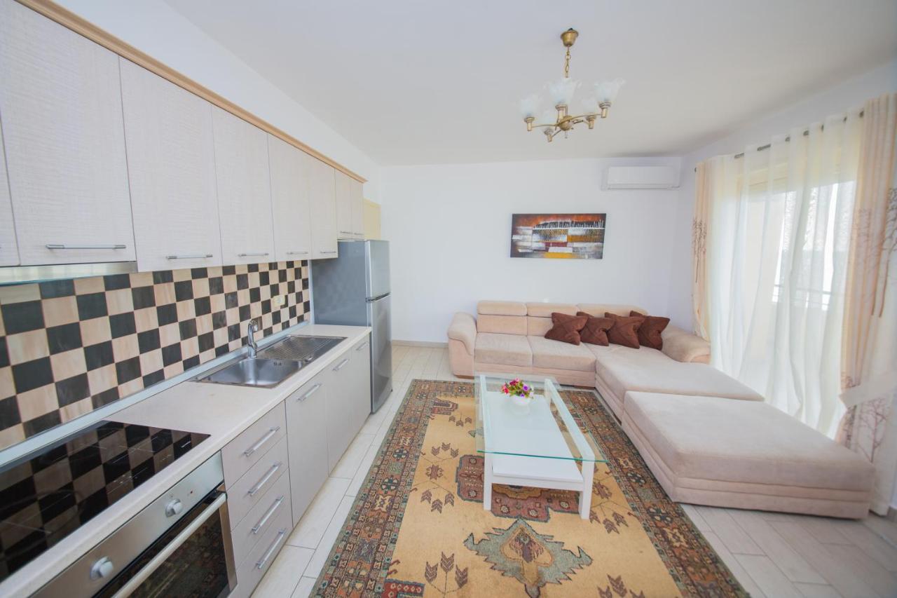 Apartments Qerret Голем Экстерьер фото