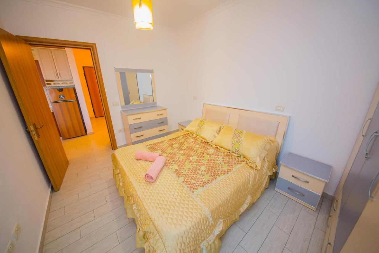 Apartments Qerret Голем Экстерьер фото